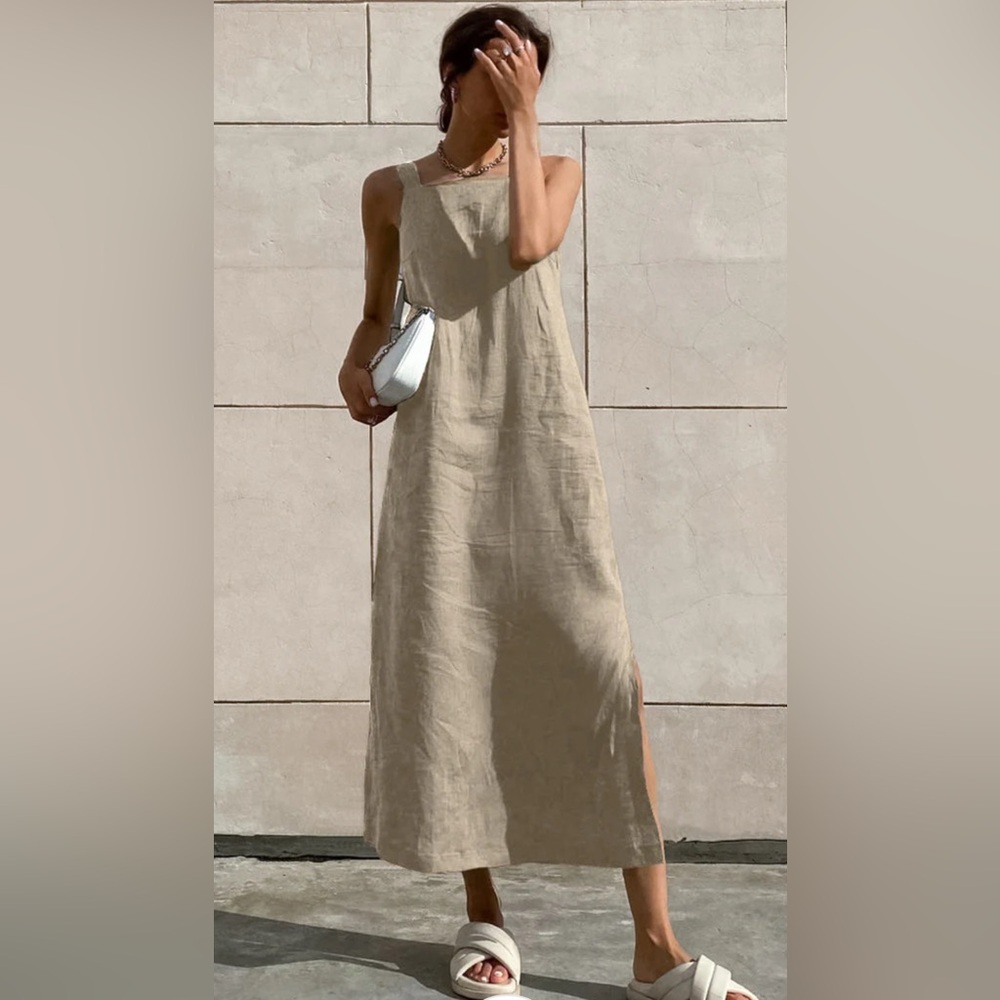 Elegant Tan Sleeveless Dress